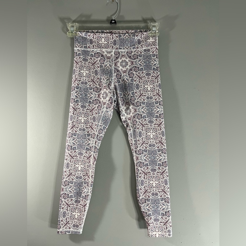 Ivory Ella Leggings - Picture 1 of 3